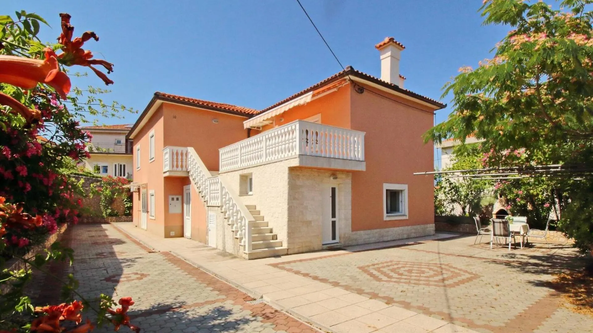 Apartments Radosna Šilo